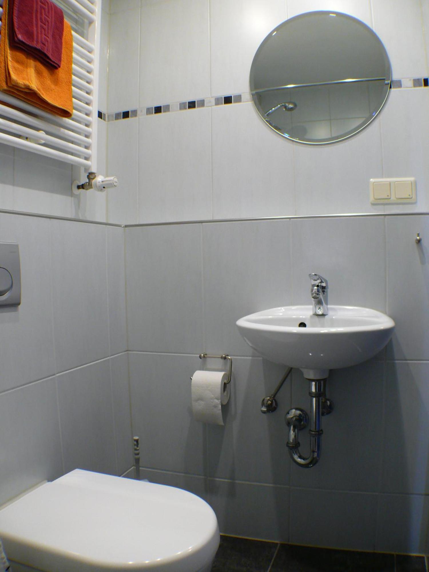 Hotel Garni Pension Ruth Mutterstadt Zimmer foto